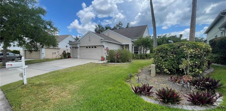 House in Bradenton, Florida 4 bedrooms, 200.11 sq.m. № 1662562