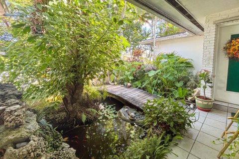 Casa en venta en Cutler Bay, Florida, 3 dormitorios, 140.47 m2 № 1951022 - foto 3