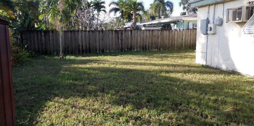 Villa ou maison à Oakland Park, Floride 3 chambres, 94.48 m2 № 1231255