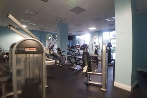 Снять в аренду кондоминиум в Халландейл-Бич, Флорида 1 спальня, 84.08м2, № 1991025 - фото 27