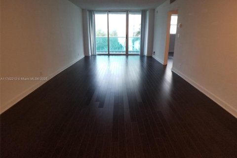 Снять в аренду кондоминиум в Халландейл-Бич, Флорида 1 спальня, 84.08м2, № 1991025 - фото 12