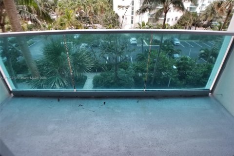 Снять в аренду кондоминиум в Халландейл-Бич, Флорида 1 спальня, 84.08м2, № 1991025 - фото 22