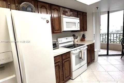 Condo in St. Lucie, Florida, 2 bedrooms  № 1945017 - photo 28