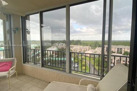 Condo in St. Lucie, Florida, 2 bedrooms  № 1945017 - photo 26
