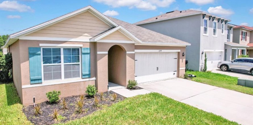 Villa ou maison à Davenport, Floride 3 chambres, 157 m2 № 2312595