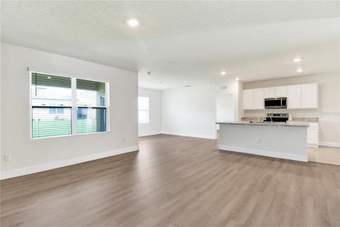 Villa ou maison à louer à Davenport, Floride: 3 chambres, 157 m2 № 2312595 - photo 8