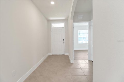 Villa ou maison à louer à Davenport, Floride: 3 chambres, 157 m2 № 2312595 - photo 2