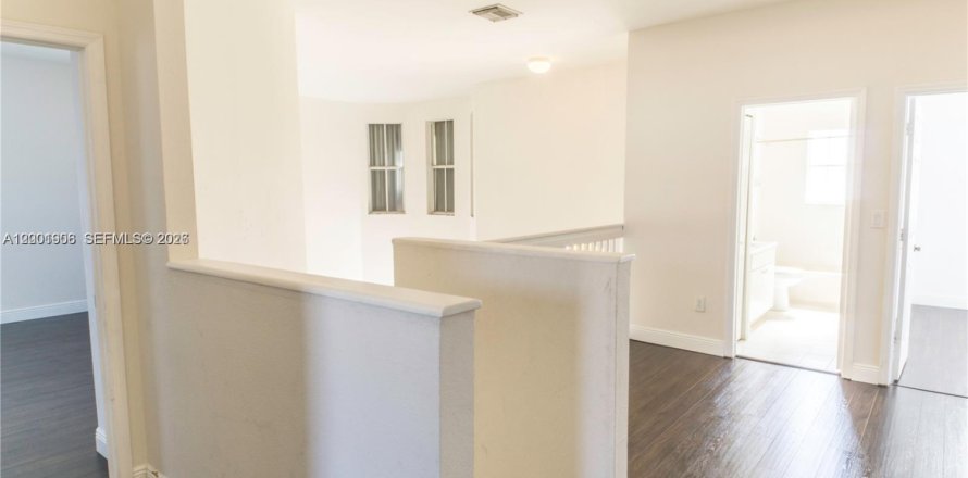 Villa ou maison à Homestead, Floride 4 chambres, 226.68 m2 № 2069039