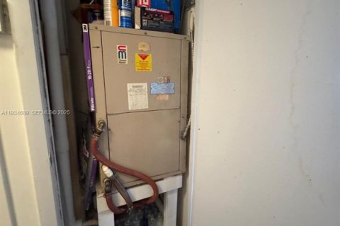 Купить кондоминиум в Авентура, Флорида 1 спальня, 84.82м2, № 1993267 - фото 28