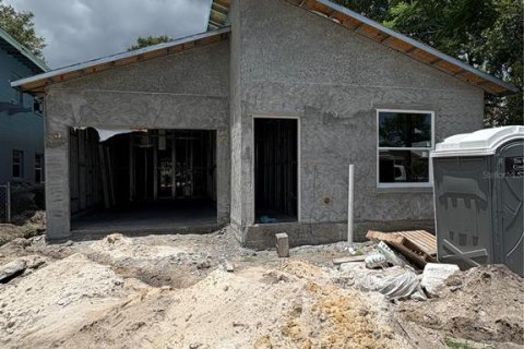 House in Orlando, Florida 3 bedrooms, 124.58 sq.m. № 1525313 - photo 8