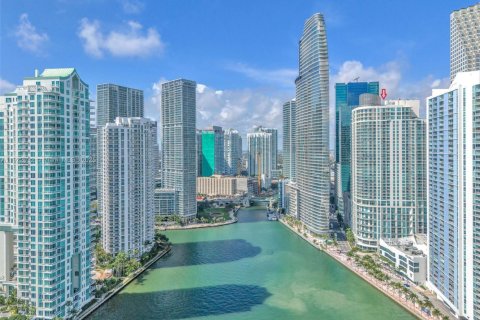 Copropriété à vendre à Miami, Floride: 1 chambre, 83.8 m2 № 1976015 - photo 1