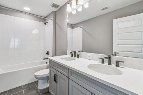 Villa ou maison à vendre à Wesley Chapel, Floride: 5 chambres, 308.06 m2 № 1619446 - photo 25