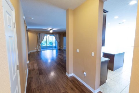 House in New Port Richey, Florida 4 bedrooms, 246.66 sq.m. № 1912722 - photo 18