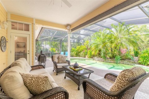 House in New Smyrna Beach, Florida 3 bedrooms, 234.11 sq.m. № 1657139 - photo 6
