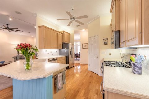 House in New Smyrna Beach, Florida 3 bedrooms, 234.11 sq.m. № 1657139 - photo 4