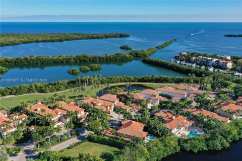 Купить виллу или дом в Корал-Гейблс, Флорида 5 спален, 505.2м2, № 2080368 - фото 5