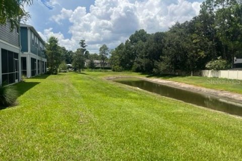 Touwnhouse à vendre à Tampa, Floride: 3 chambres, 172.05 m2 № 1915777 - photo 11