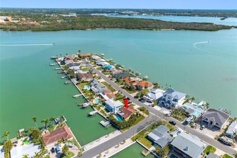 Villa ou maison à louer à Madeira Beach, Floride: 3 chambres, 130.06 m2 № 2104803 - photo 4