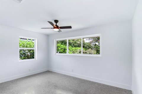 Villa ou maison à louer à Lake Worth, Floride: 3 chambres, 131.92 m2 № 2278969 - photo 11