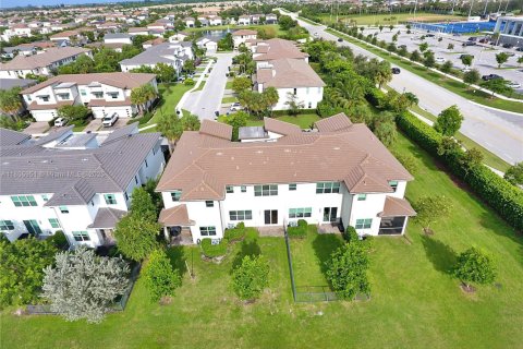 Adosado en venta en Lake Worth, Florida, 3 dormitorios, 154.12 m2 № 1880277 - foto 4