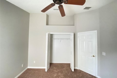 House in Orlando, Florida 3 bedrooms, 172.05 sq.m. № 1869215 - photo 25