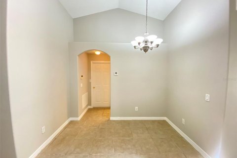 House in Orlando, Florida 3 bedrooms, 172.05 sq.m. № 1869215 - photo 6