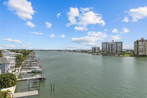 Copropriété à vendre à Clearwater, Floride: 4 chambres, 212.75 m2 № 2415171 - photo 30