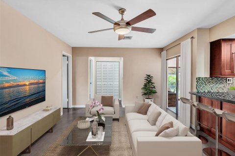 Casa en venta en Miami Lakes, Florida, 4 dormitorios, 162.95 m2 № 1970661 - foto 11