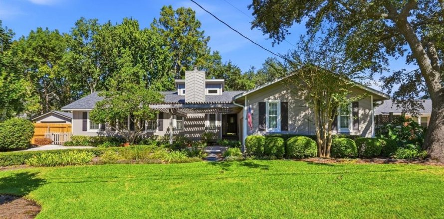 Villa ou maison à Jacksonville, Floride 4 chambres, 225.1 m2 № 2418668