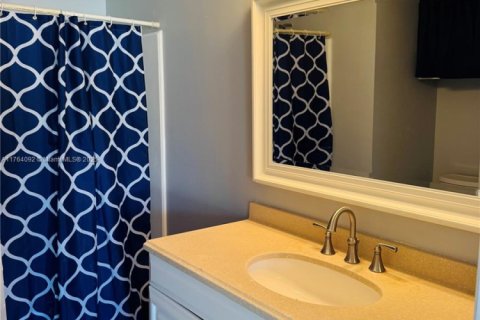 Copropriété à vendre à Boynton Beach, Floride: 2 chambres, 82.13 m2 № 2022297 - photo 14