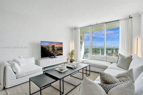 Copropriété à vendre à Sunny Isles Beach, Floride: 2 chambres, 143.91 m2 № 2174842 - photo 6
