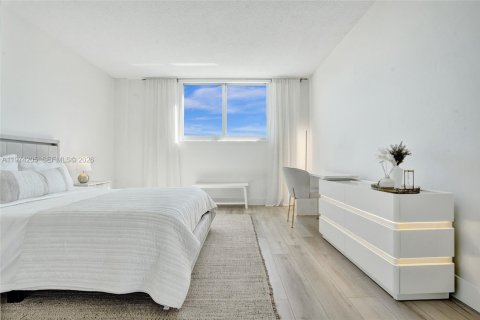 Copropriété à vendre à Sunny Isles Beach, Floride: 2 chambres, 143.91 m2 № 2174842 - photo 21
