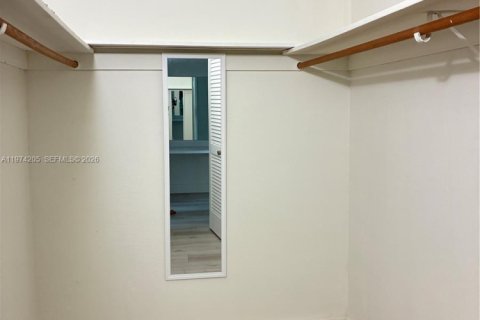 Copropriété à vendre à Sunny Isles Beach, Floride: 2 chambres, 143.91 m2 № 2174842 - photo 23