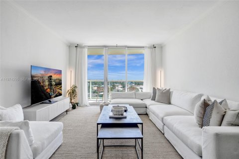 Copropriété à vendre à Sunny Isles Beach, Floride: 2 chambres, 143.91 m2 № 2174842 - photo 7