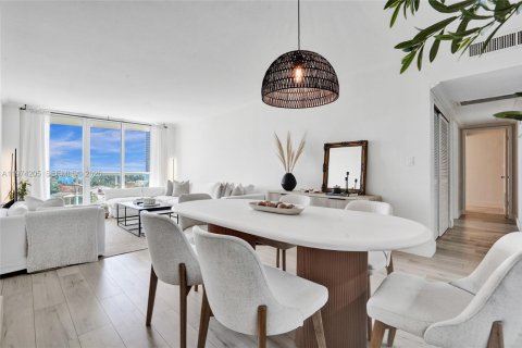 Copropriété à vendre à Sunny Isles Beach, Floride: 2 chambres, 143.91 m2 № 2174842 - photo 4