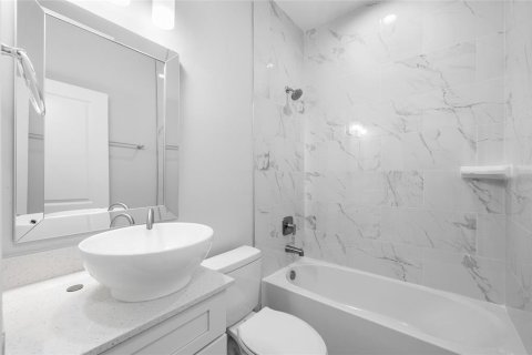 Casa en alquiler en Port Charlotte, Florida, 3 dormitorios, 128.11 m2 № 2208957 - foto 18