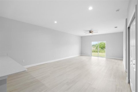 Casa en alquiler en Port Charlotte, Florida, 3 dormitorios, 128.11 m2 № 2208957 - foto 10