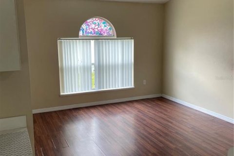 Casa en alquiler en Deltona, Florida, 3 dormitorios, 147.16 m2 № 1811034 - foto 2
