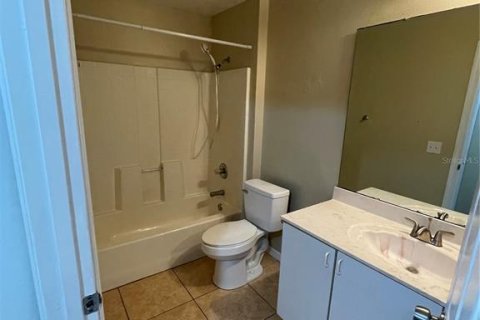 Casa en alquiler en Deltona, Florida, 3 dormitorios, 147.16 m2 № 1811034 - foto 11