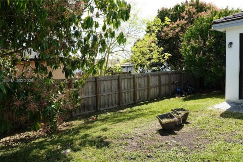 Купить виллу или дом в Майами, Флорида 4 спальни, 173.63м2, № 2047716 - фото 9