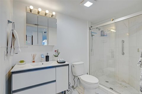 Снять в аренду кондоминиум в Авентура, Флорида 2 спальни, 126.44м2, № 1988452 - фото 29