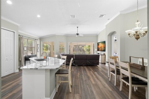 Copropriété à vendre à Bradenton, Floride: 3 chambres, 200.3 m2 № 2419319 - photo 6