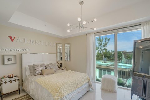 Condo in Hillsboro Beach, Florida, 3 bedrooms № 2186403 - photo 12