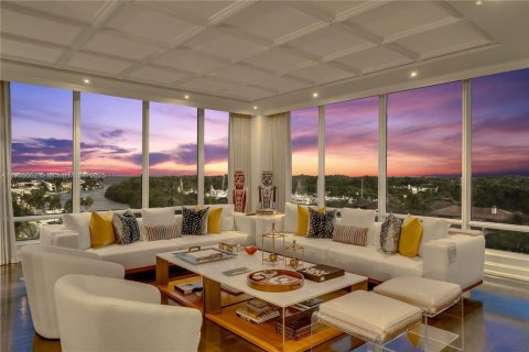 Купить кондоминиум в Корал-Гейблс, Флорида 3 спальни, 420.85м2, № 1956004 - фото 2