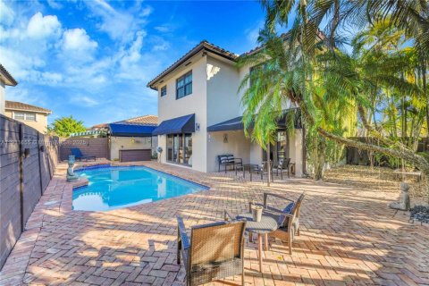 Villa ou maison à louer à Miami, Floride: 3 chambres, 161 m2 № 1966796 - photo 23