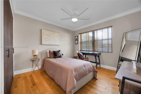 Villa ou maison à louer à Miami, Floride: 3 chambres, 161 m2 № 1966796 - photo 17