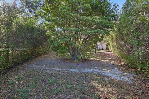 Купить виллу или дом в Майами, Флорида 3 спальни, 145.39м2, № 2051608 - фото 23