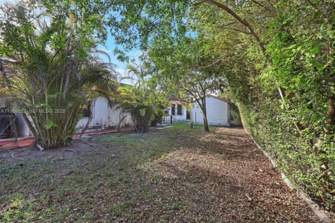 Купить виллу или дом в Майами, Флорида 3 спальни, 145.39м2, № 2051608 - фото 25