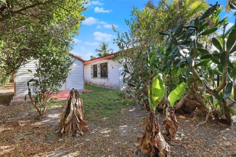 Купить виллу или дом в Майами, Флорида 3 спальни, 145.39м2, № 2051608 - фото 24