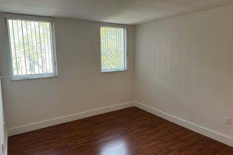 Copropriété à louer à Miami Beach, Floride: 1 chambre, 69.86 m2 № 1960339 - photo 17